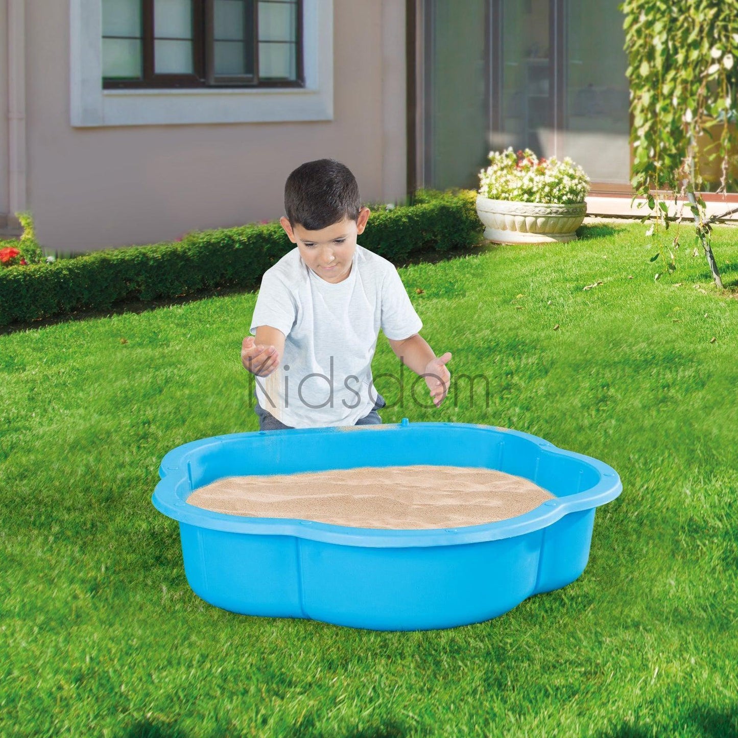 Dolu Shell-Shaped Sand & Water Play Pool – Outdoor Activity Basin